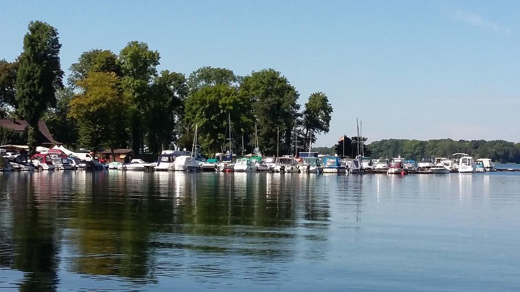 Ferienwohnung Am Schweriner See Raben Steinfeld Екстериор снимка